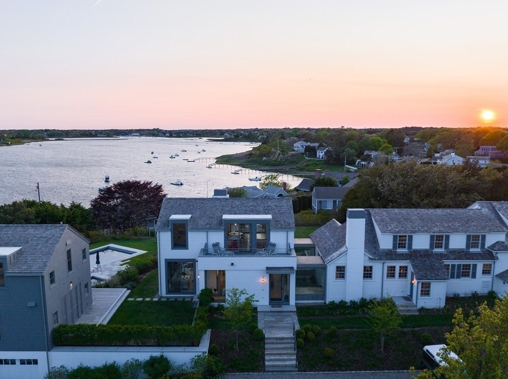 178 Queen Anne Rd, Chatham MA 02633-1841 exterior