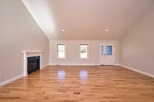 14 Westview Dr, Dartmouth, MA 02747 - Photo 3