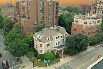 1269 Beacon #3, Brookline, MA 02446 - Photo 1