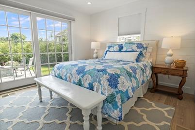 71 Cliff Road, Nantucket, MA 02554 - Photo 11
