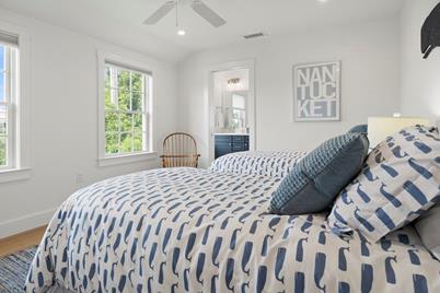 71 Cliff Road, Nantucket, MA 02554 - Photo 9