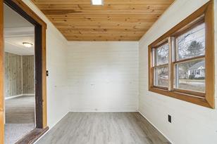 84 Western Ave - Photo 5