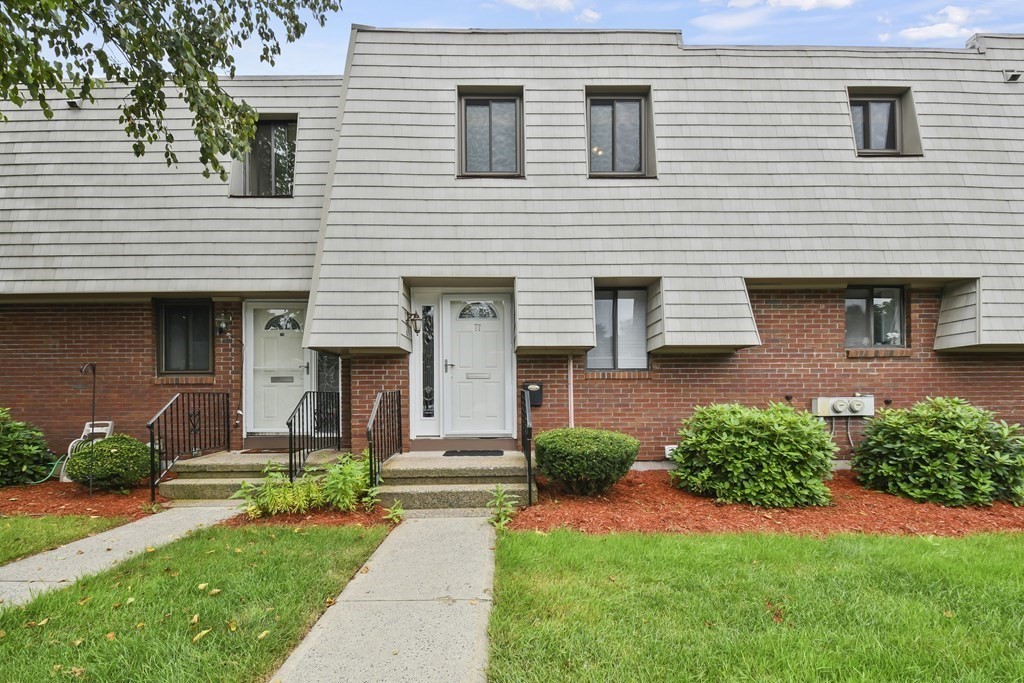 77 Beekman Dr 77, Agawam, MA 01001 MLS 73151019 Coldwell Banker