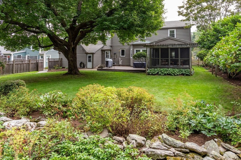 55 Holden St, Worcester, MA 01605 MLS 73151331 Coldwell Banker