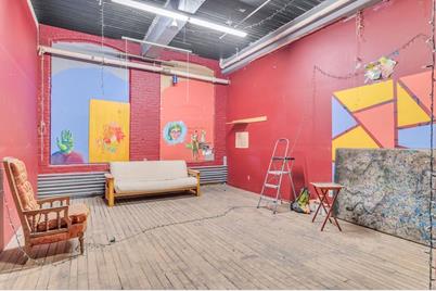 68 Winter St, Holyoke, MA 01040 - Photo 1