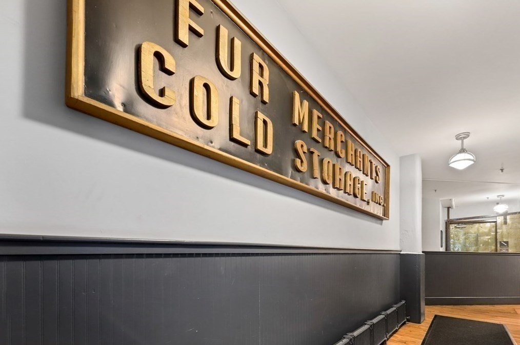 717 Atlantic Ave, Boston MA  02111 exterior