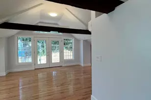 10 Deerfield Ave, Shelburne, MA 01370 - Photo 9