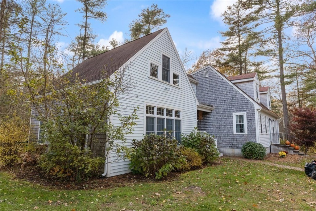 50 Holmes Street, Hanson, MA 02341