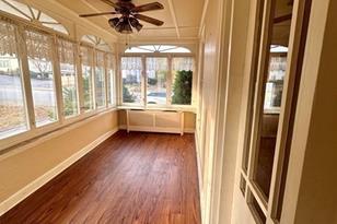 27 Vernon St, Rockland MA  02370-1903 exterior