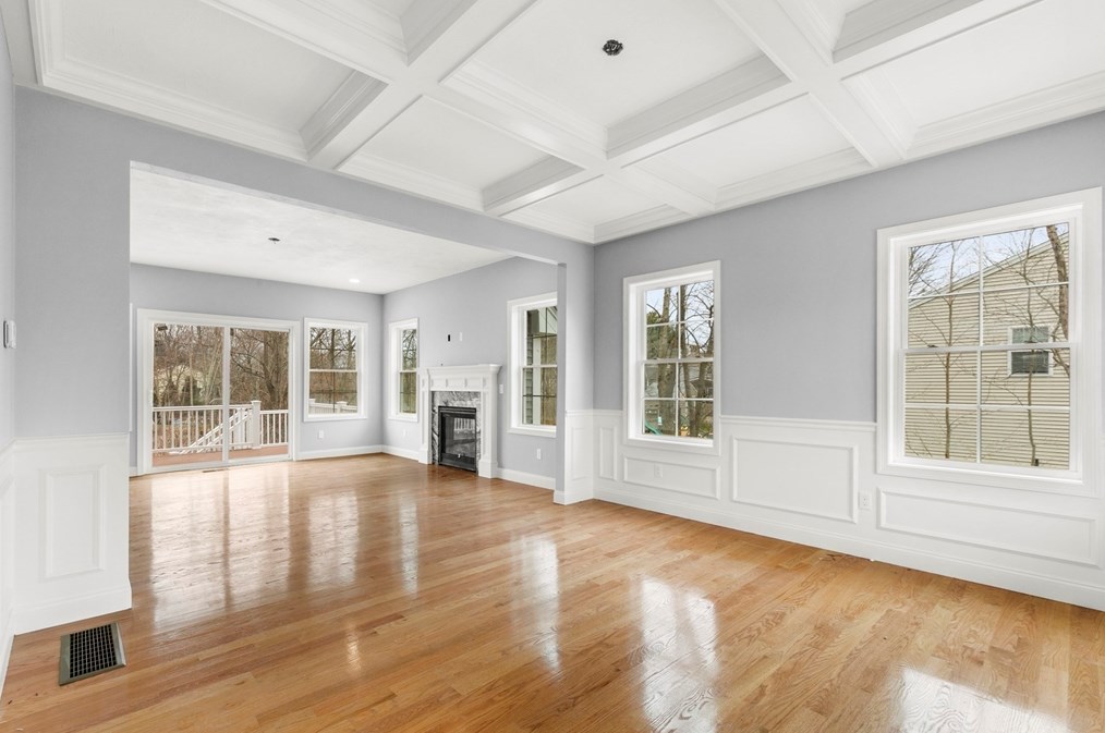 148 Oak Hl Ave, Seekonk MA 02771-2221 exterior