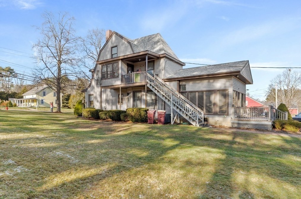 312 Main St, New Bedford MA 02743-1533 exterior