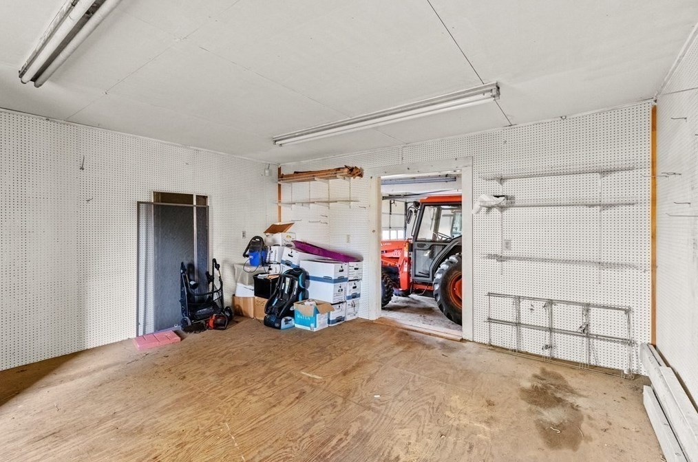 312 Main St, New Bedford MA 02743-1533 exterior