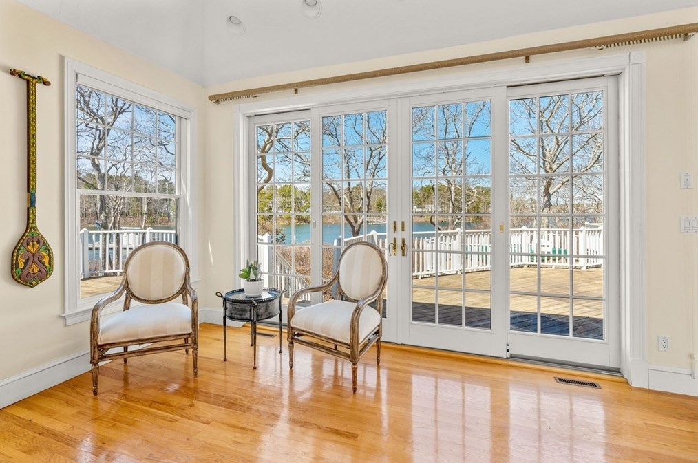 37 Keel Way, Mashpee MA 02649-4011 exterior