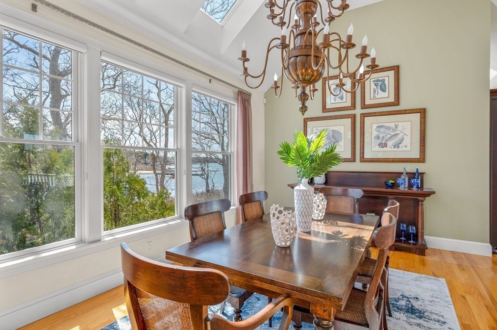 37 Keel Way, Mashpee MA 02649-4011 exterior