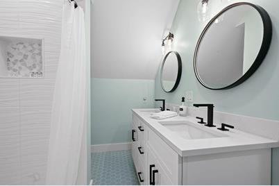 9 Tuckernuck Ave, Oak Bluffs, MA 02557 - Photo 29