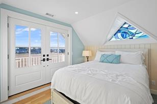 9 Tuckernuck Ave, Oak Bluffs, MA 02557 - Photo 5