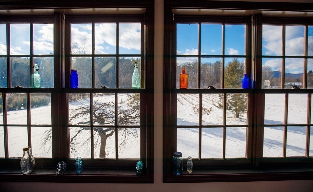 296 Main St, Sheffield MA 01257-9696 exterior