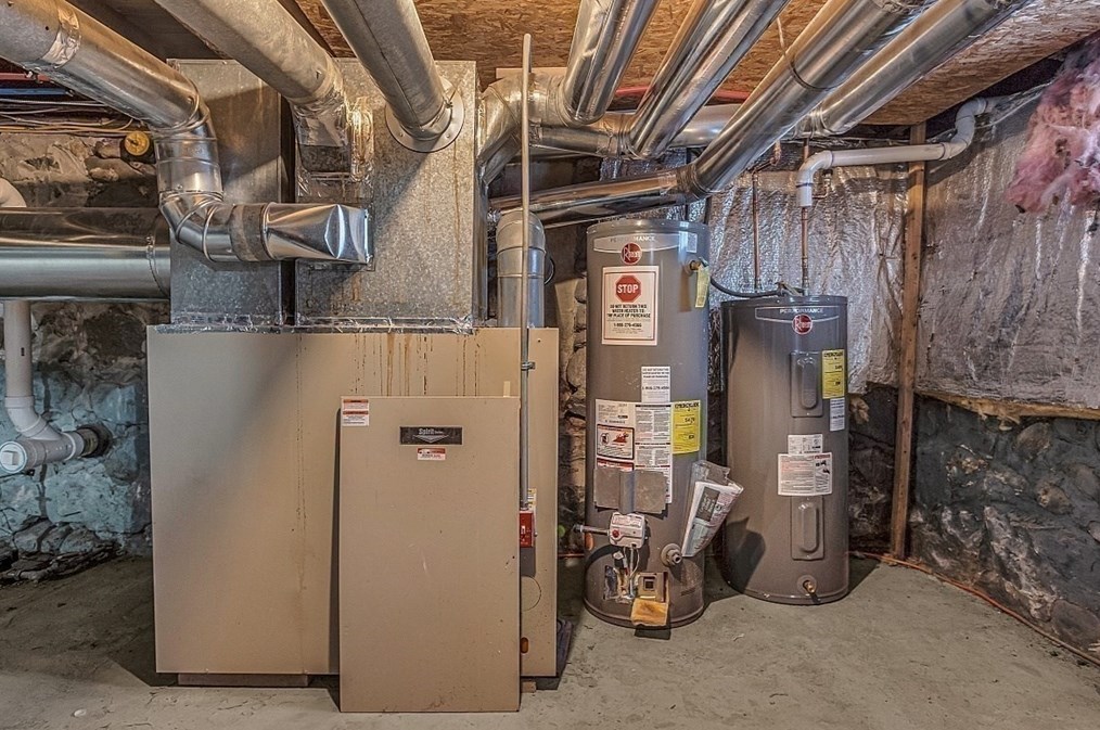 724 Silver Lk St, Royalston MA 01331-1617 exterior