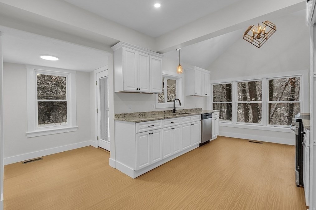 724 Silver Lk St, Royalston MA 01331-1617 exterior