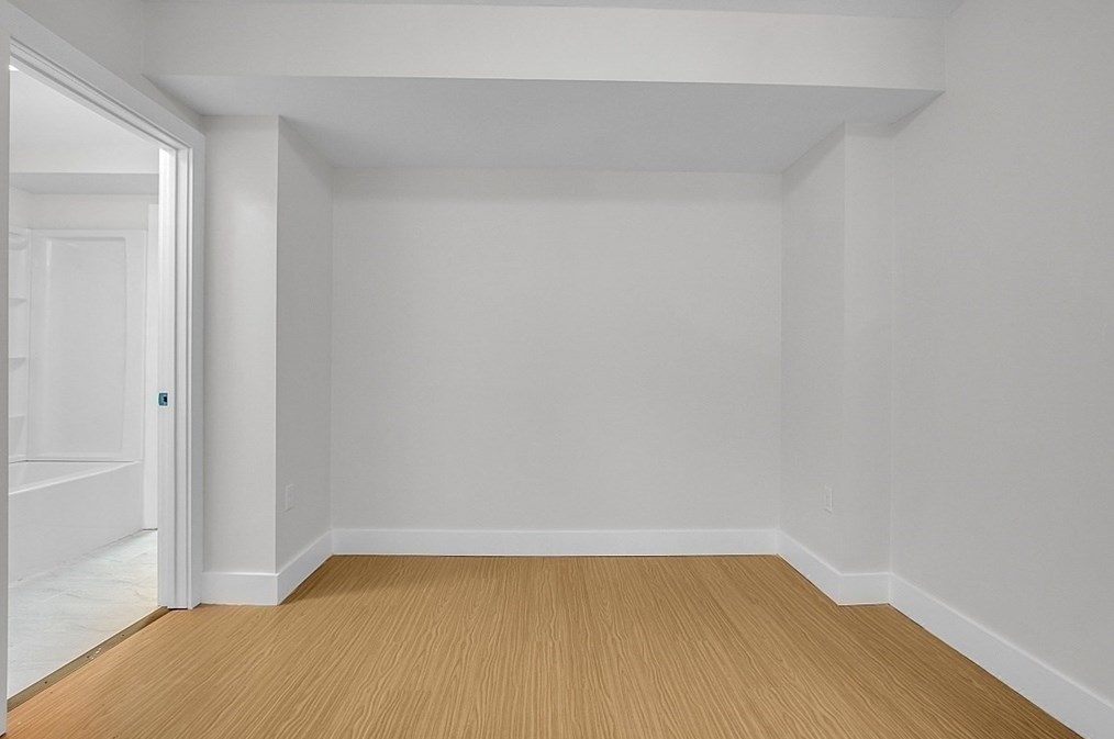 724 Silver Lk St, Royalston MA 01331-1617 exterior