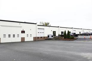 93 West St, Medfield, MA 02052 - Photo 1