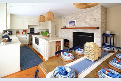 10 Lyon St #_, Nantucket, MA 02554 - Photo 13