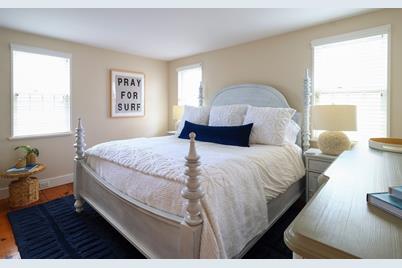 10 Lyon St #_, Nantucket, MA 02554 - Photo 23