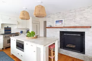 10 Lyon St, Nantucket, MA 02554 - Photo 11