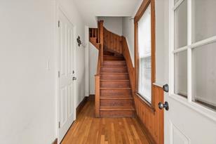 5 Walnut Ave #2, Andover, MA 01810