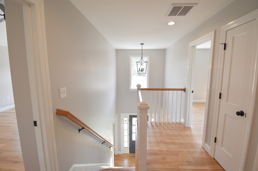 94 Herring Pond Rd, Plymouth MA 02360-1954 exterior