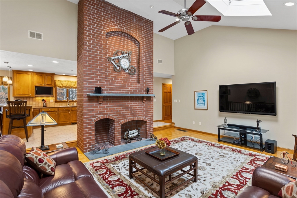 42 Nutting Rd, Westford, MA 01886 MLS 73200131 Coldwell Banker