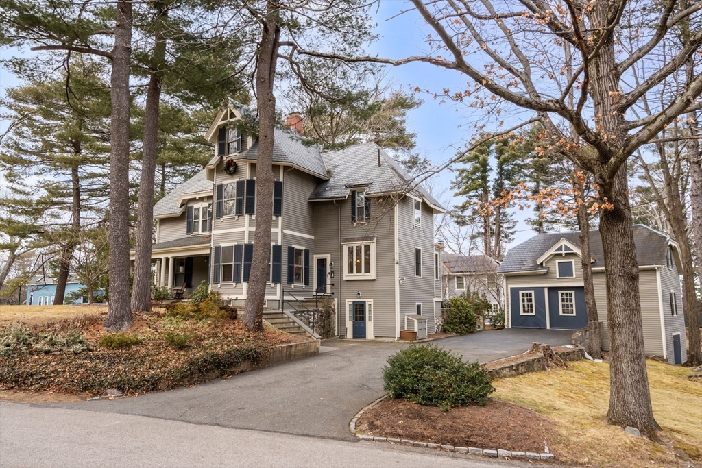 76 Washington St, Wellesley, MA 02481 - MLS 73200477 - Coldwell Banker