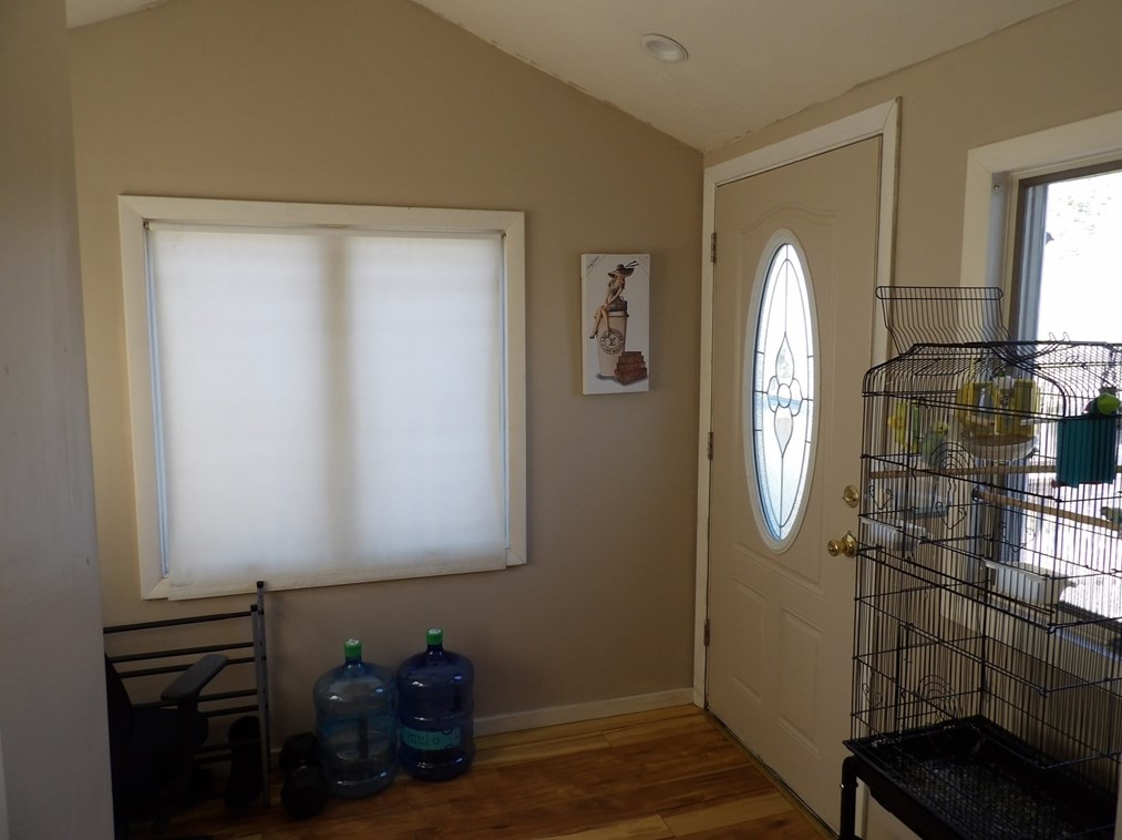 2620 Cranberry Hwy, Wareham MA 02571-1005 exterior