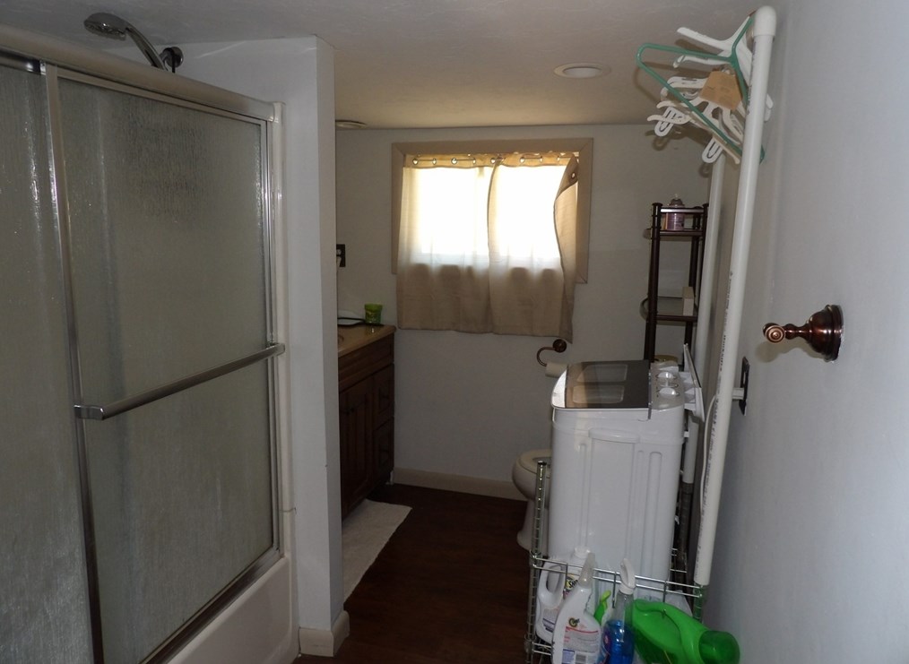 2620 Cranberry Hwy, Wareham MA 02571-1005 exterior