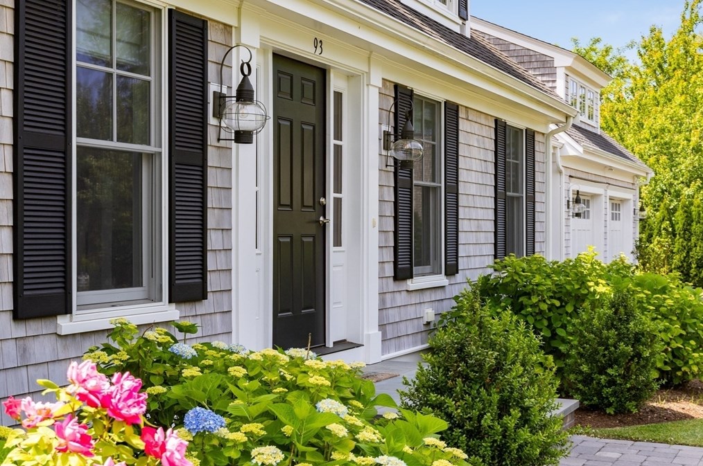 93 Rock Harbor Rd, Orleans MA  02653-2323 exterior