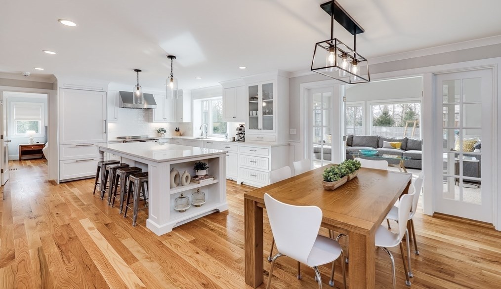 93 Rock Harbor Rd, Orleans MA  02653-2323 exterior