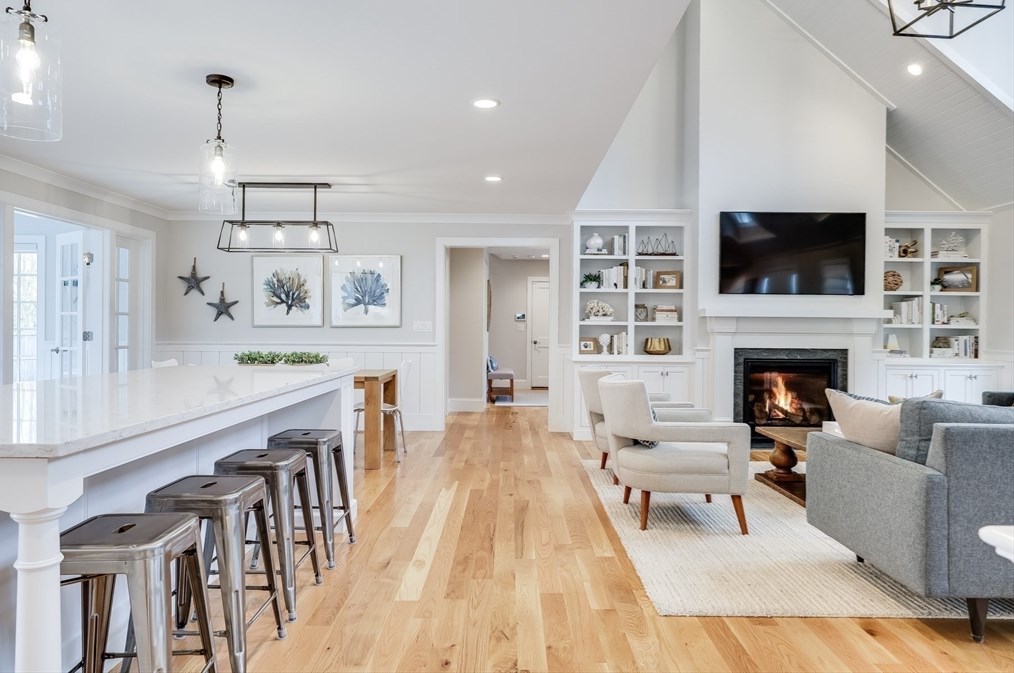 93 Rock Harbor Rd, Orleans MA  02653-2323 exterior