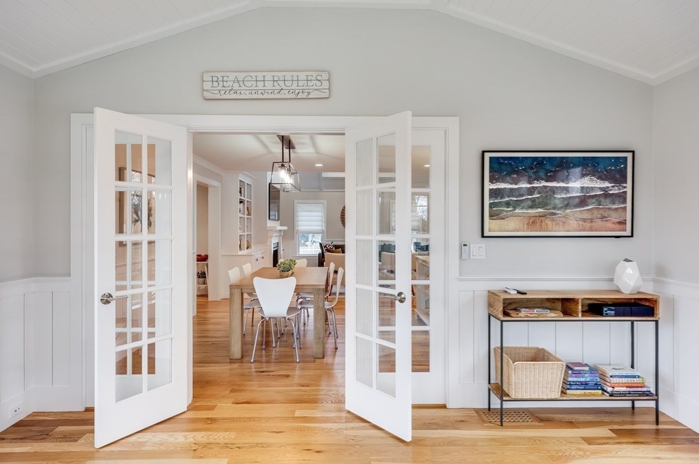 93 Rock Harbor Rd, Orleans MA  02653-2323 exterior