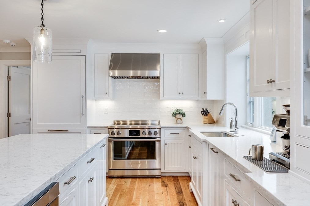 93 Rock Harbor Rd, Orleans MA  02653-2323 exterior