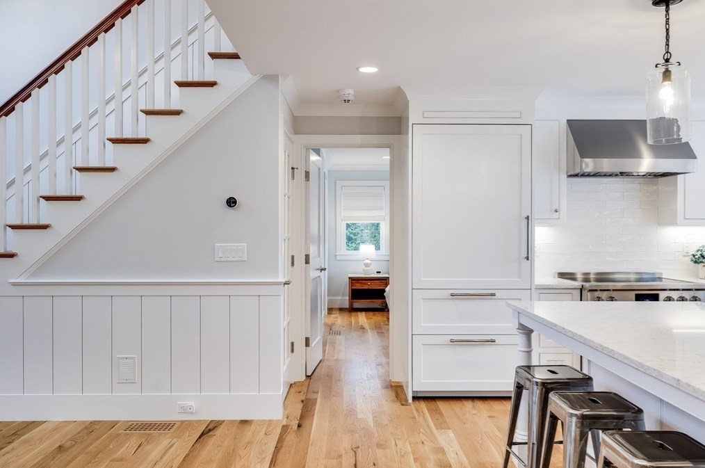 93 Rock Harbor Rd, Orleans MA  02653-2323 exterior