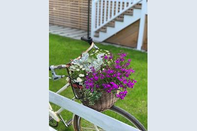 66 Hulbert Avenue, Nantucket, MA 02554 - Photo 33