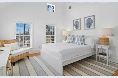 25 Washington Street, Nantucket, MA 02554 - Photo 7