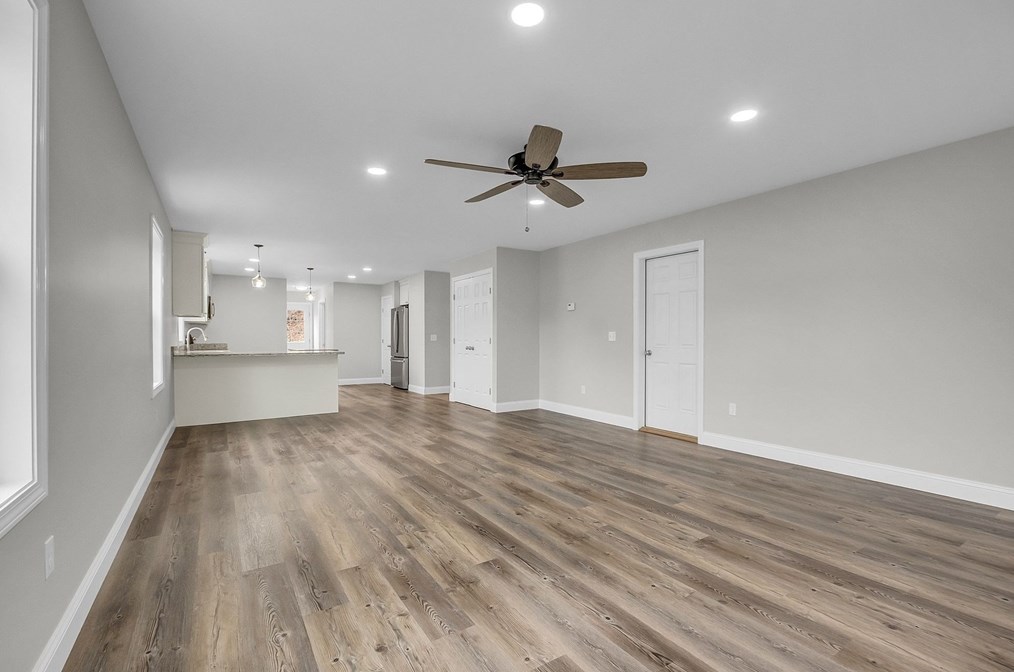 51 Hamilton Ave, Orange MA 01364 exterior