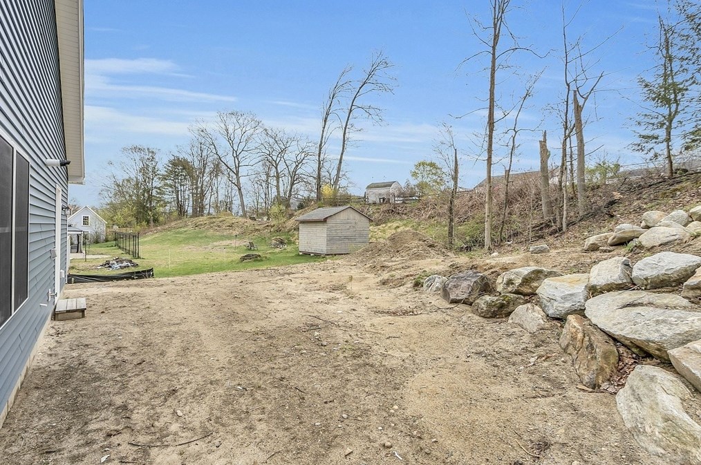 51 Hamilton Ave, Orange MA 01364 exterior