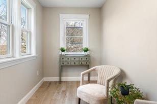 68 Charlesview St - Photo 17