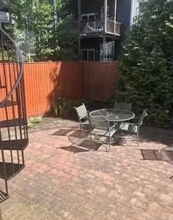 159 Auburn St, Cambridge MA  02139-3943 exterior