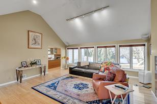 829 Chestnut St - Photo 3