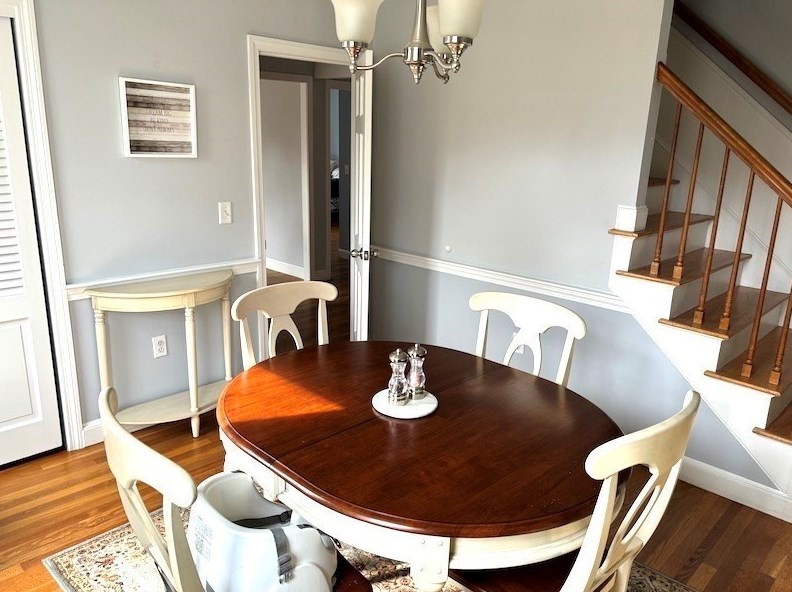 65 Brooks Pl, West Bridgewater MA  02379-1113 exterior