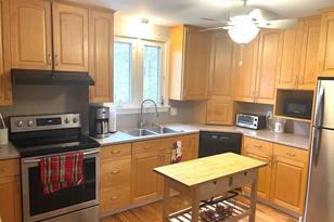 65 Brooks Pl - Photo 5