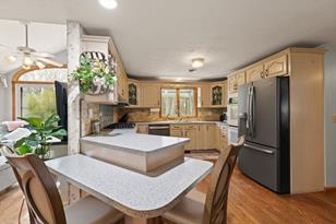 255 Alden St - Photo 5